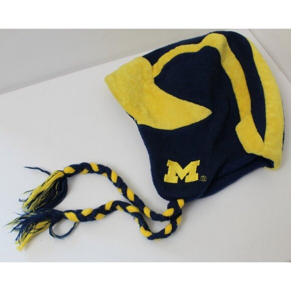 Other - University of Michigan Embroidered Beanie with tassels